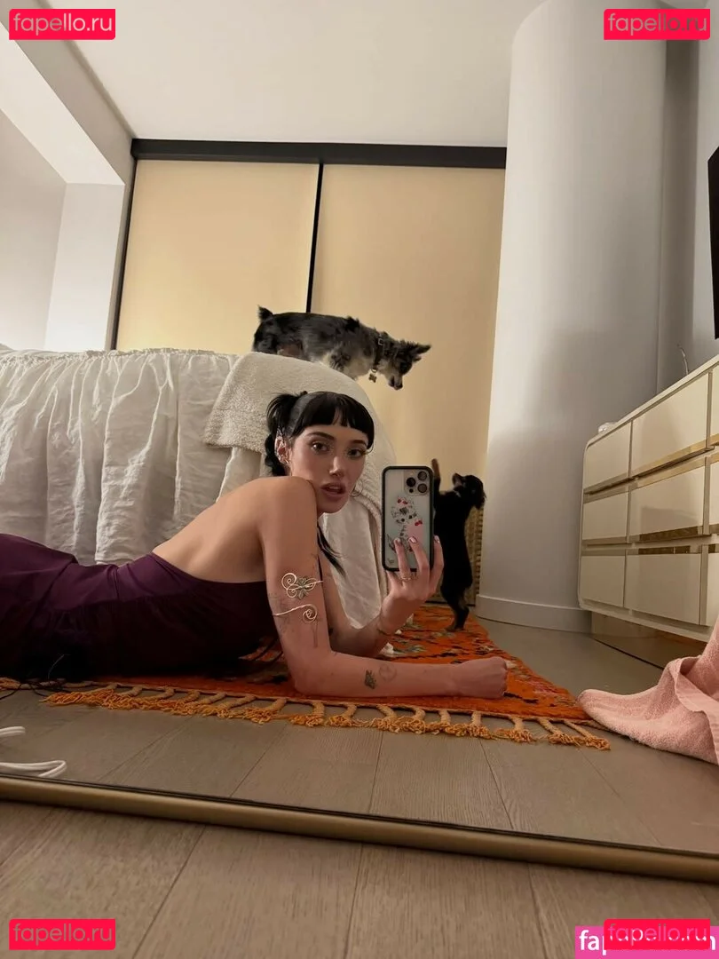 oliveoren Onlyfans Photo Gallery 