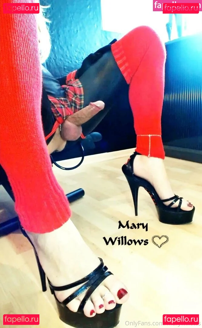 marywillows Onlyfans Photo Gallery 