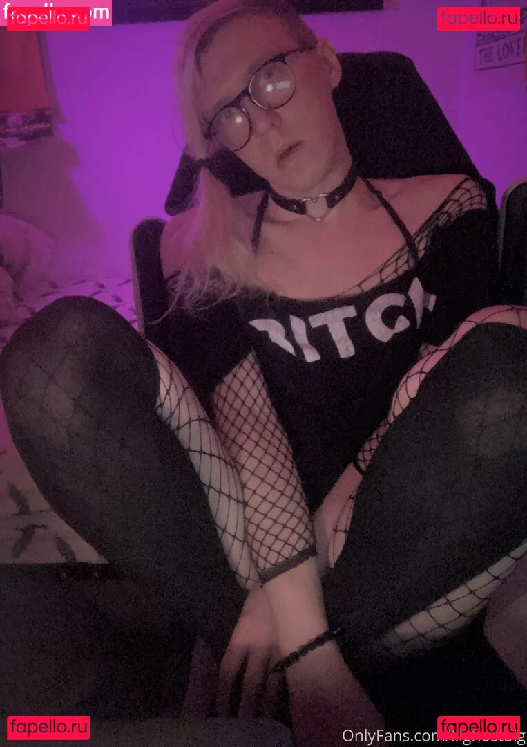 lilghostbig Onlyfans Photo Gallery 