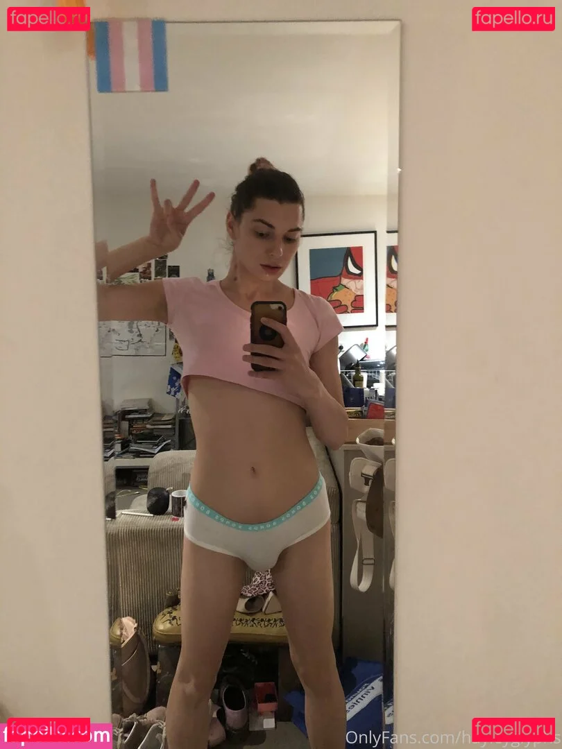 chippiechipsbimbo Onlyfans Photo Gallery 