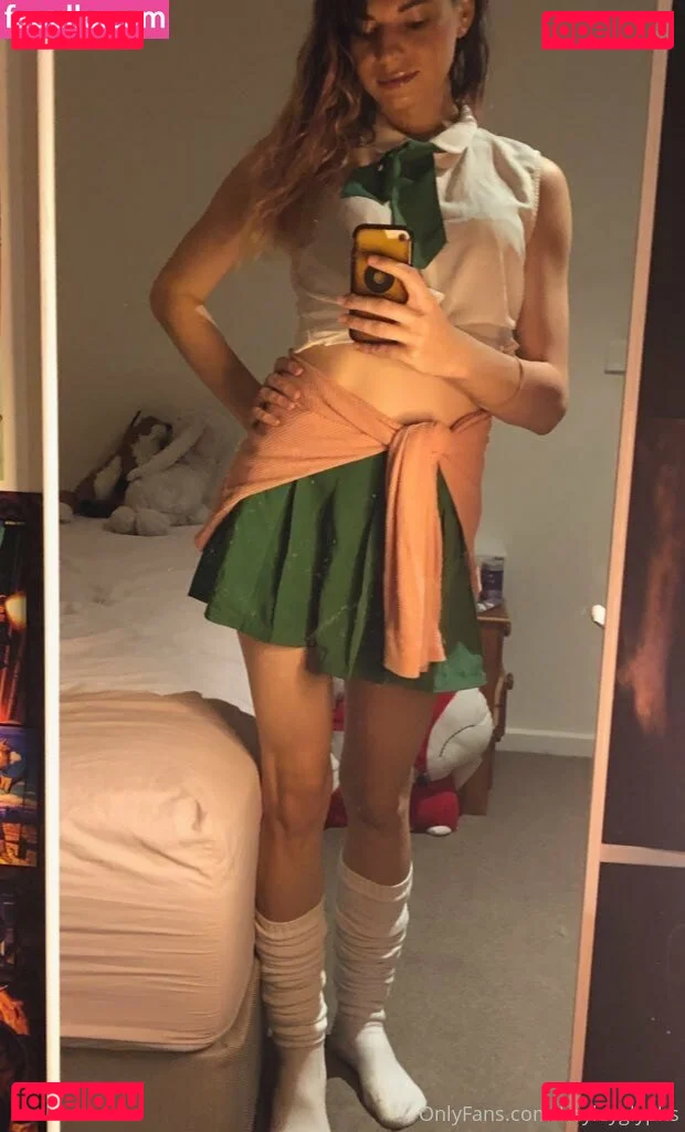 chippiechipsbimbo Onlyfans Photo Gallery 