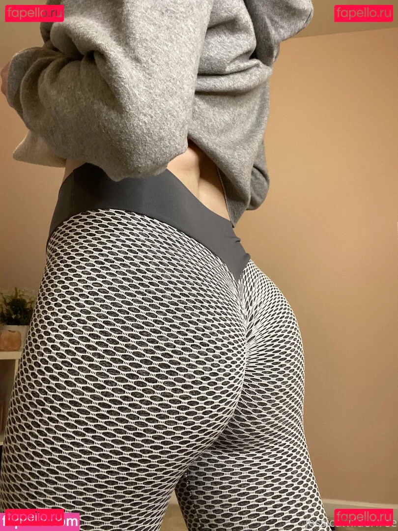 zoeywilderfree Onlyfans Photo Gallery 