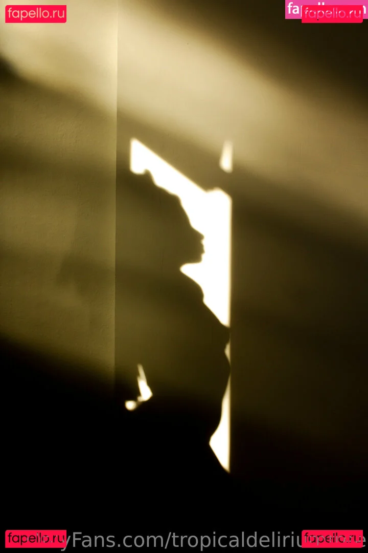 tropicaldeliriumfree Onlyfans Photo Gallery 