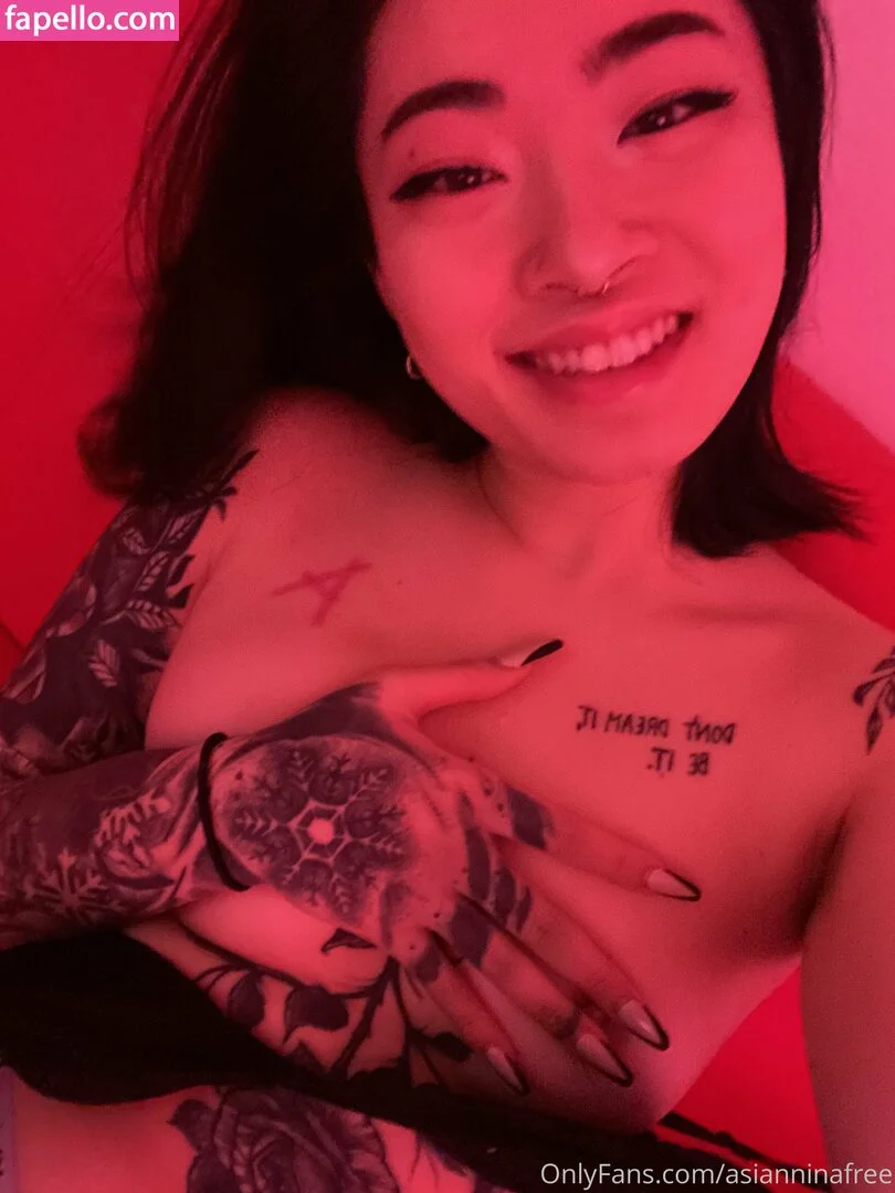 ASIAN Onlyfans Photo Gallery 