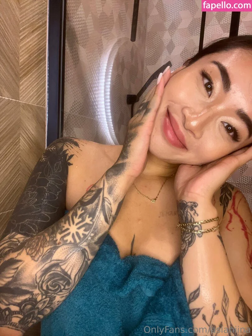ASIAN Onlyfans Photo Gallery 