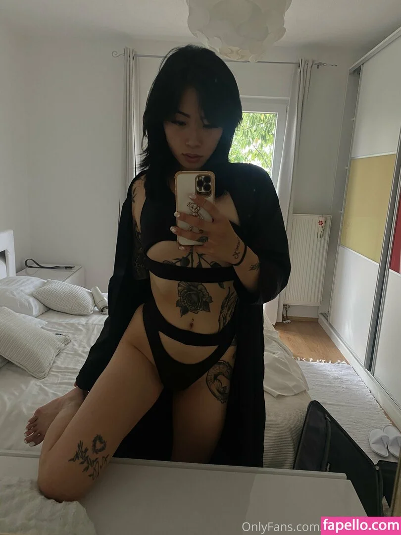 ASIAN Onlyfans Photo Gallery 