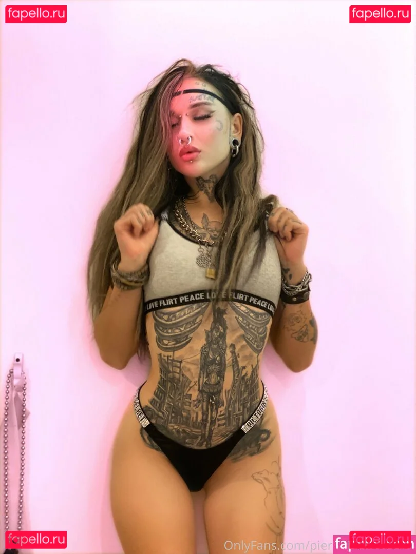 sylvia_morris Onlyfans Photo Gallery 