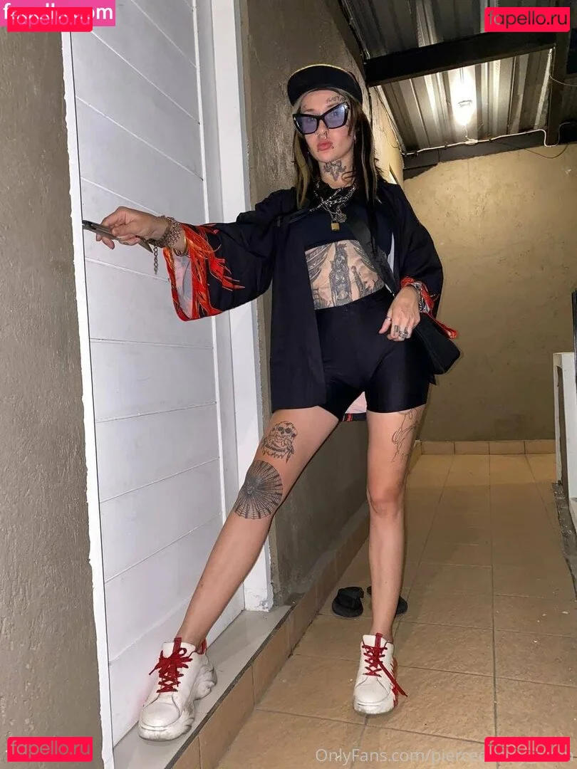 sylvia_morris Onlyfans Photo Gallery 