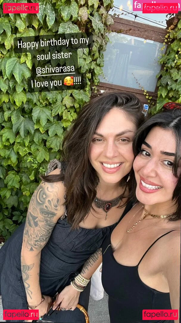 Krewella Onlyfans Photo Gallery 