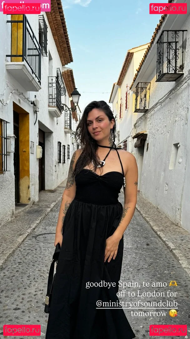 Krewella Onlyfans Photo Gallery 