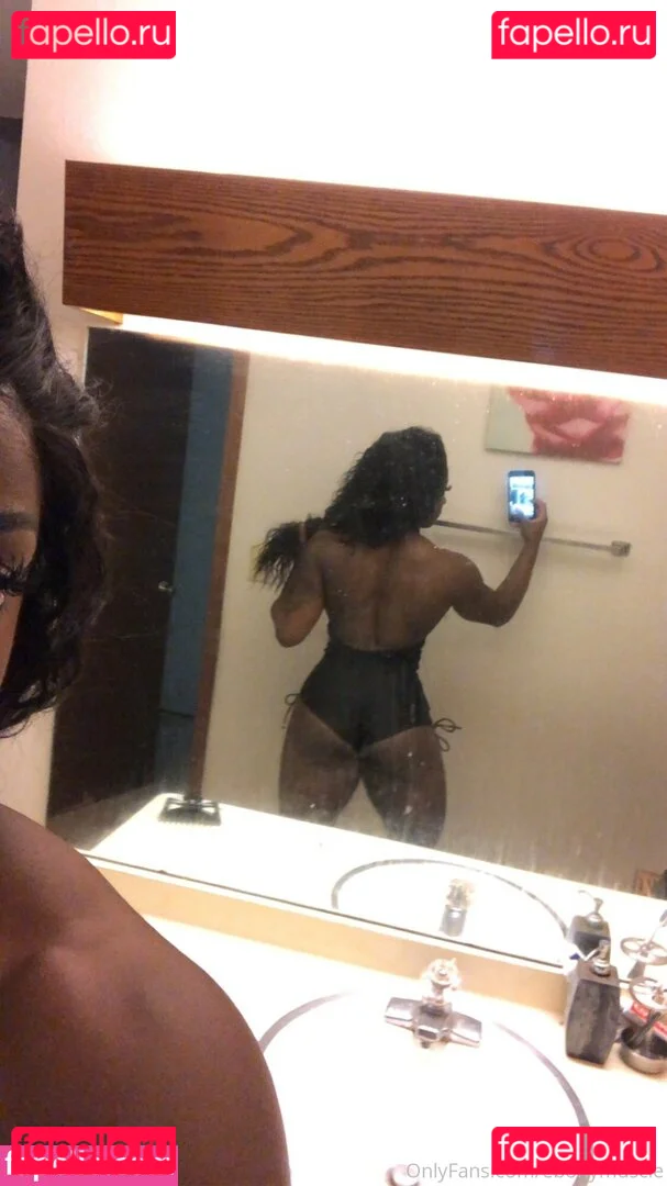 ebonymuscle Onlyfans Photo Gallery 