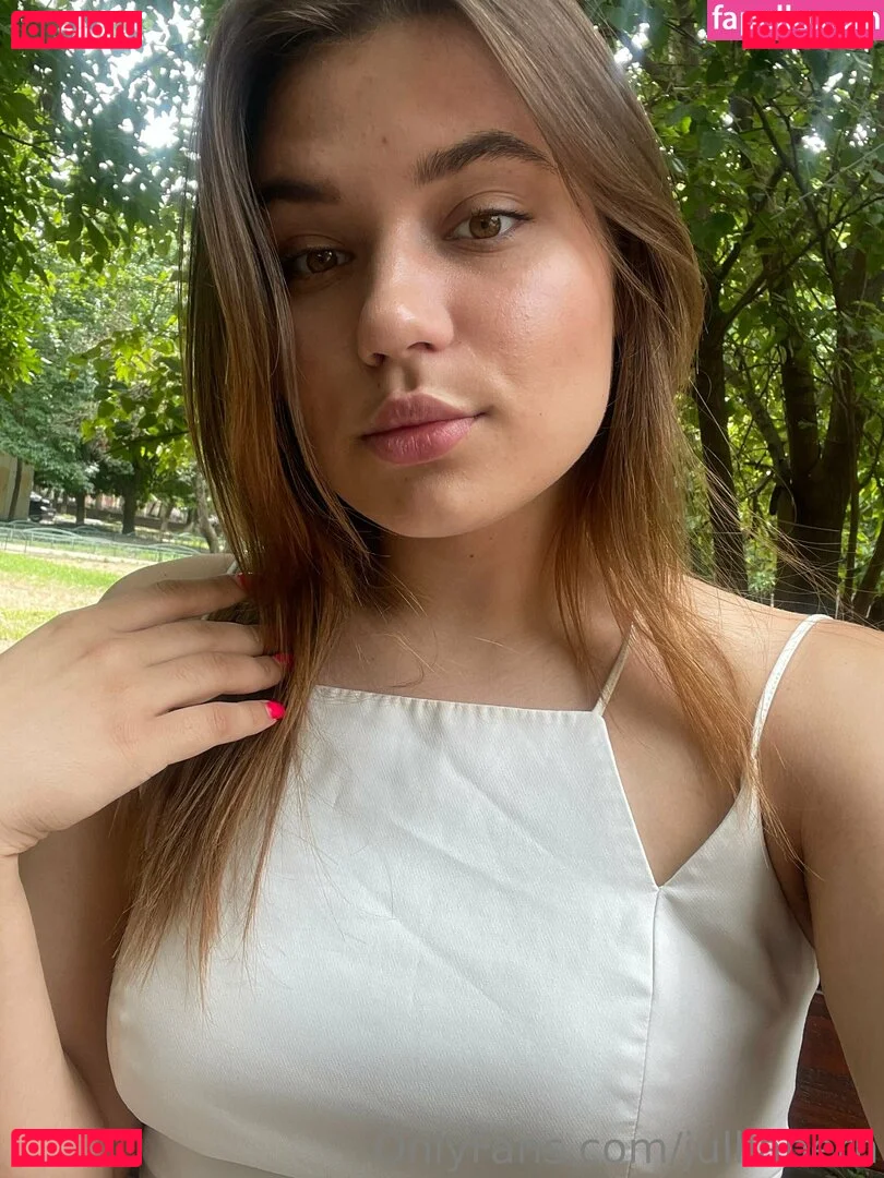 julliabern Onlyfans Photo Gallery 