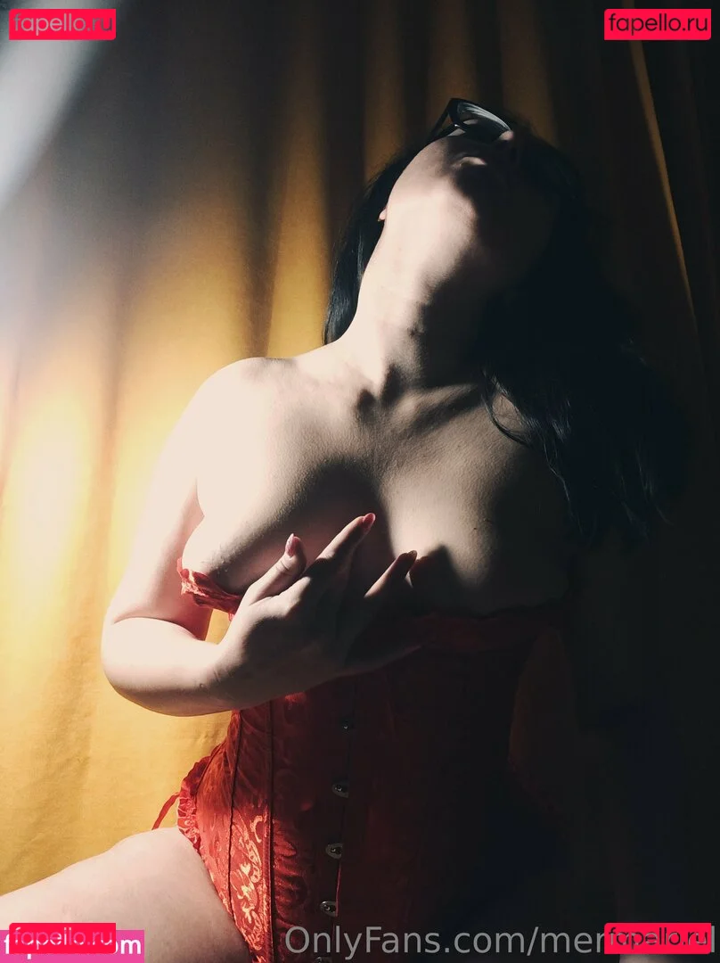 mermariel Onlyfans Photo Gallery 