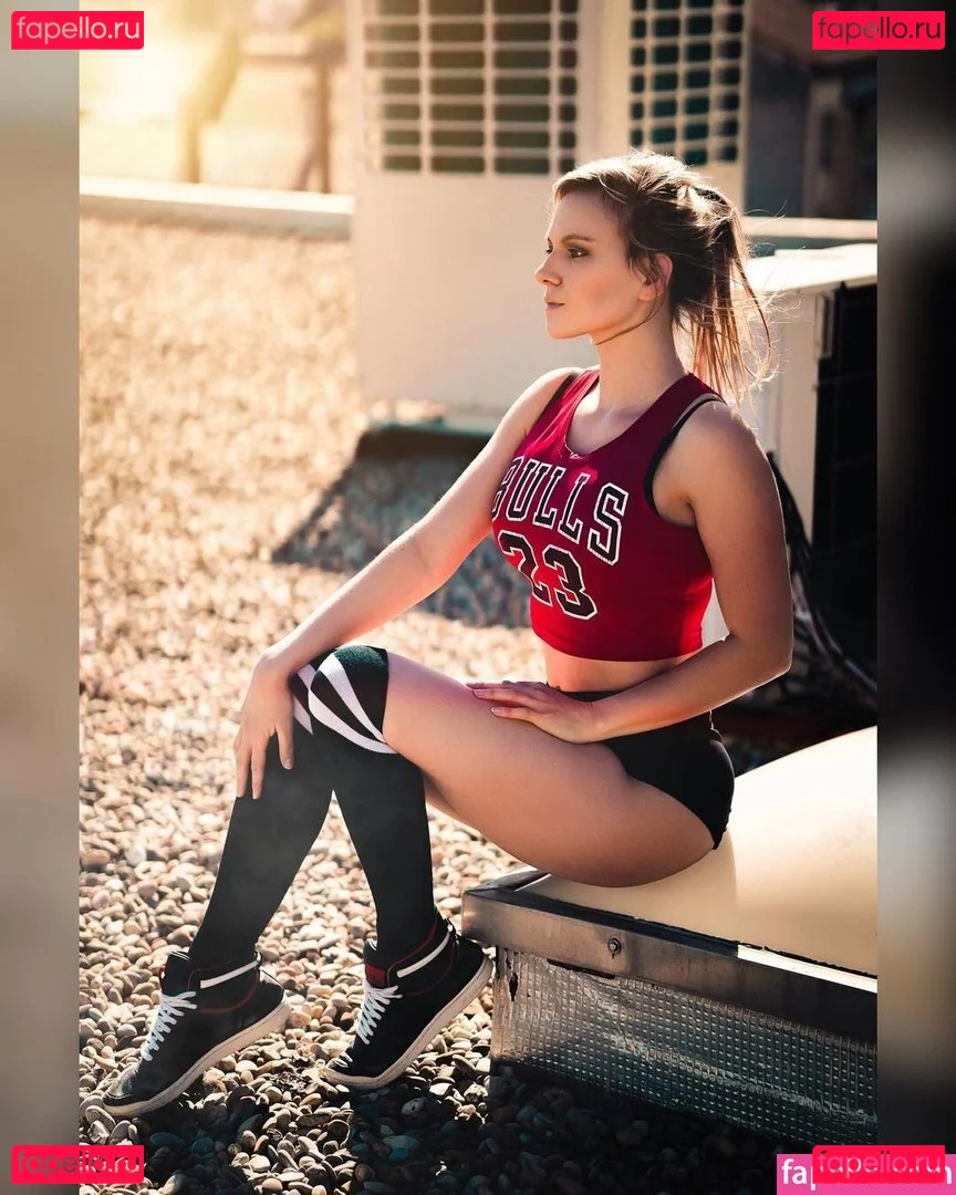 Kylliecosplay Onlyfans Photo Gallery 