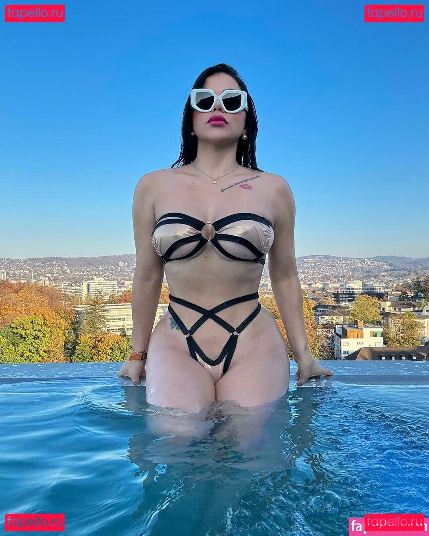 Leticia Lopes Onlyfans Photo Gallery 