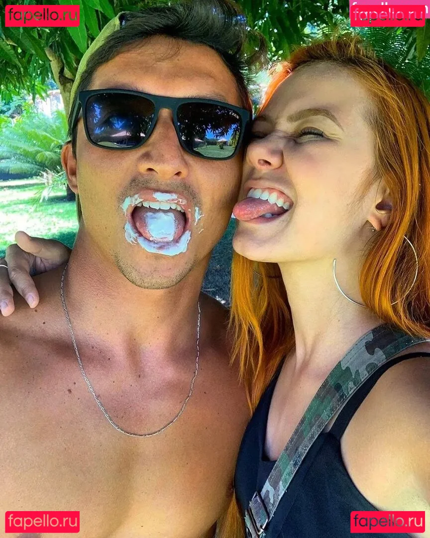 Mirela Janis Onlyfans Photo Gallery 