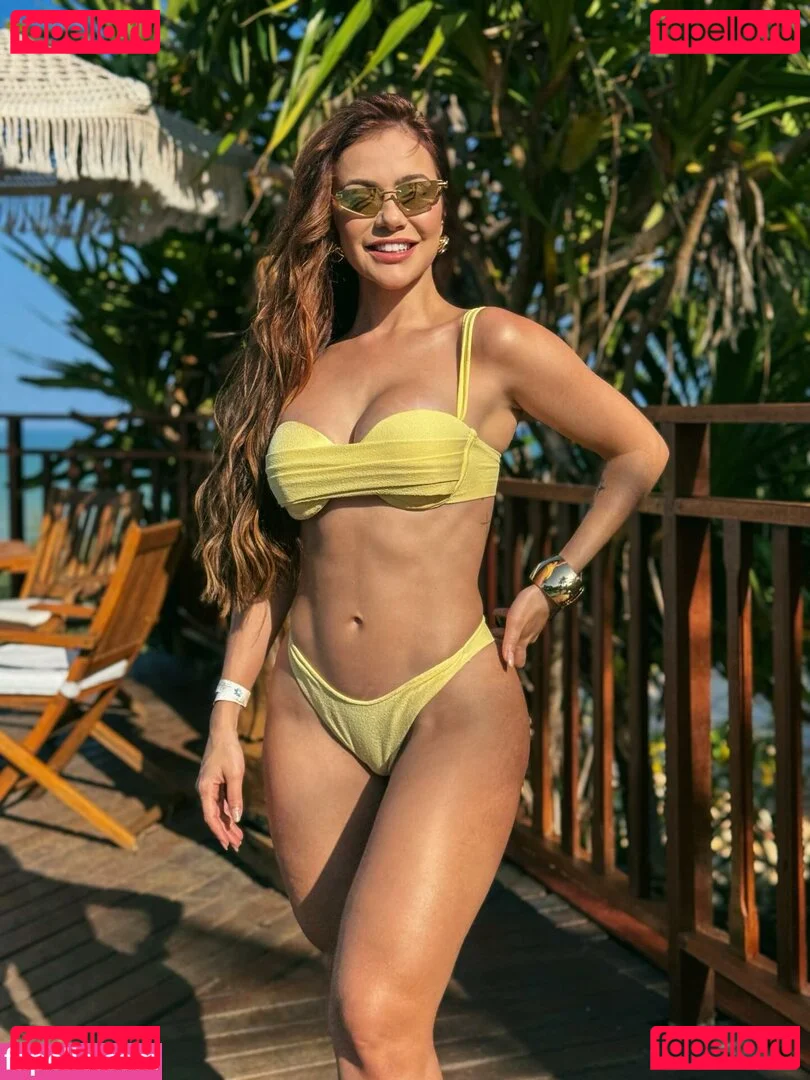 Mirela Janis Onlyfans Photo Gallery 