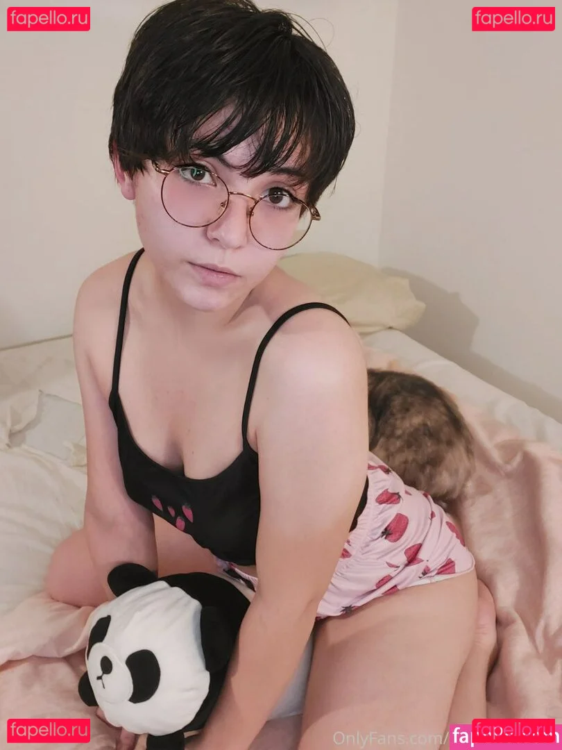 Maybemaibee Onlyfans Photo Gallery 