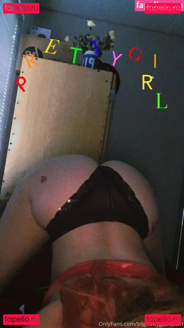 biigtiddygothbitch Onlyfans Photo Gallery 