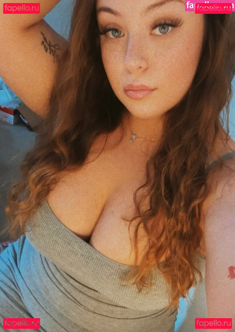 Lilly47 Onlyfans Photo Gallery 