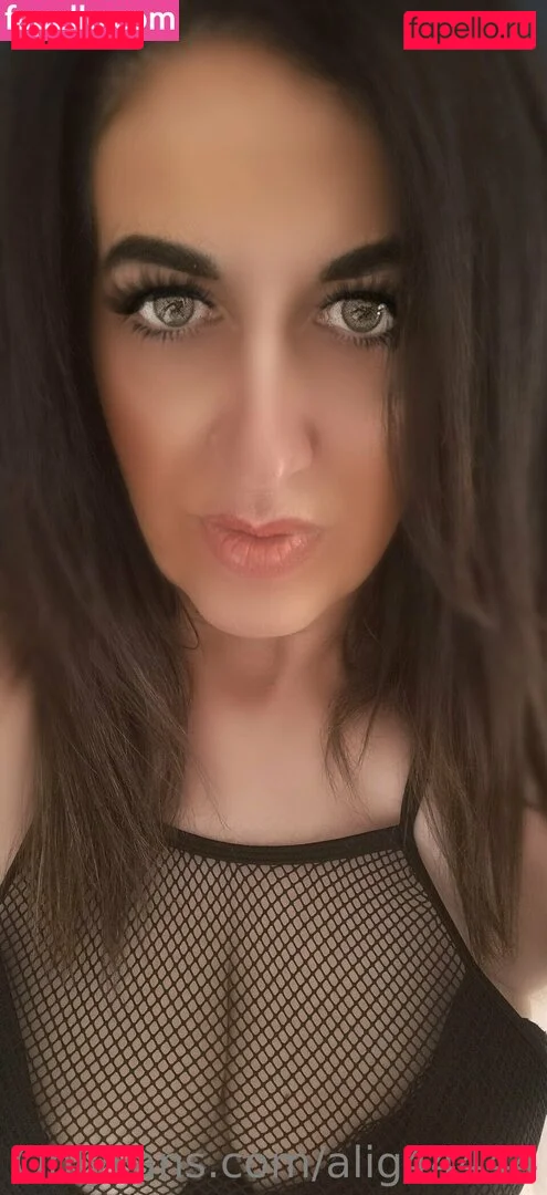 alig44444 Onlyfans Photo Gallery 