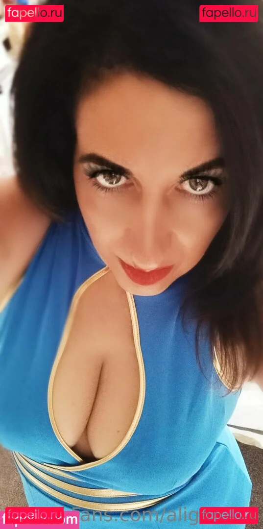 alig44444 Onlyfans Photo Gallery 