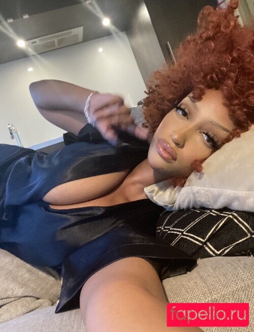 Solaya Ismail Onlyfans Photo Gallery 