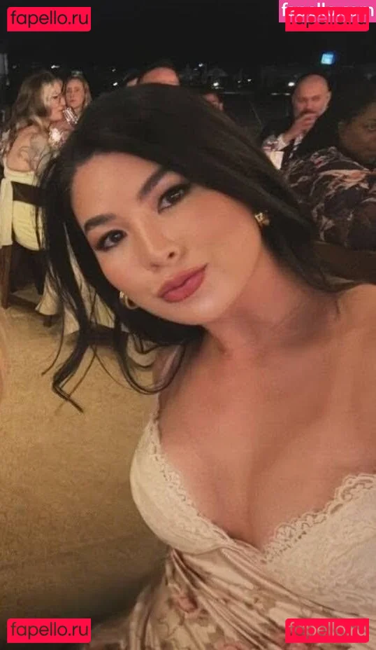 CarolineKwan Onlyfans Photo Gallery 