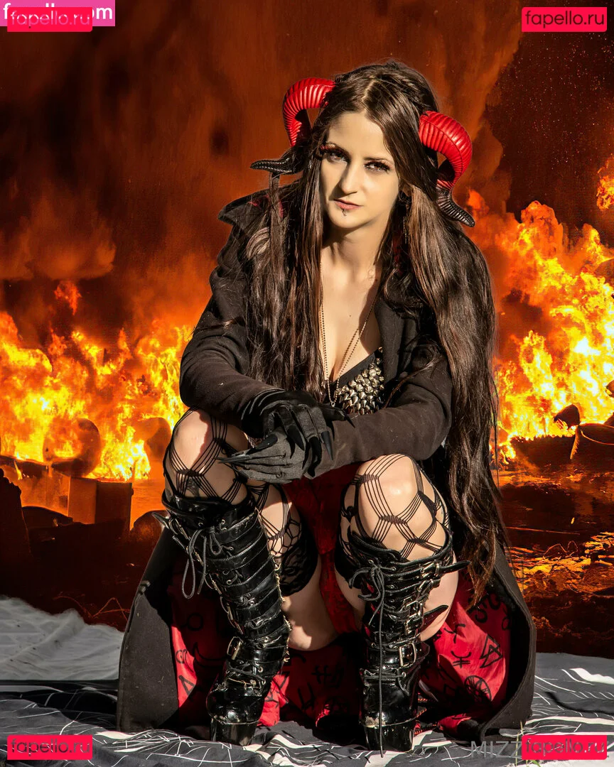 mizzbonez Onlyfans Photo Gallery 