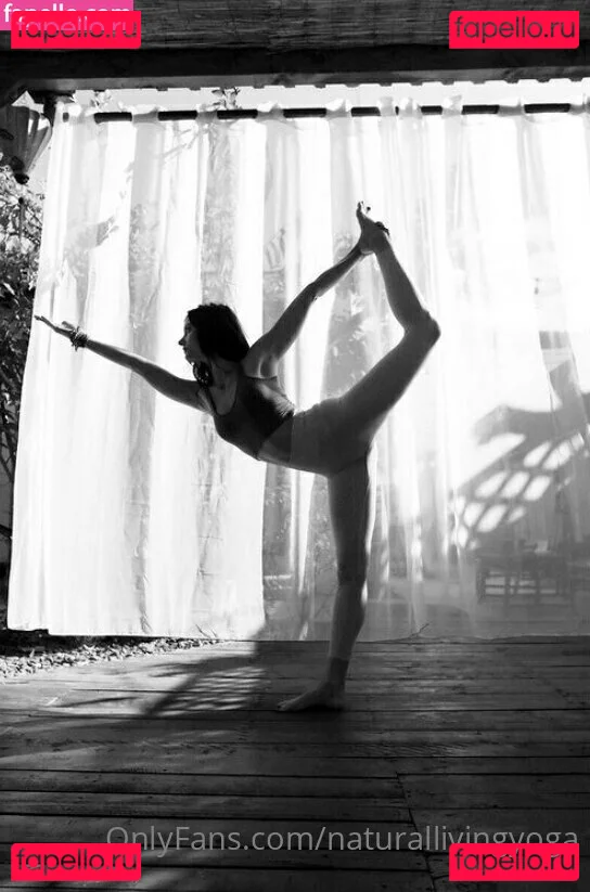 naturallivingyoga Onlyfans Photo Gallery 