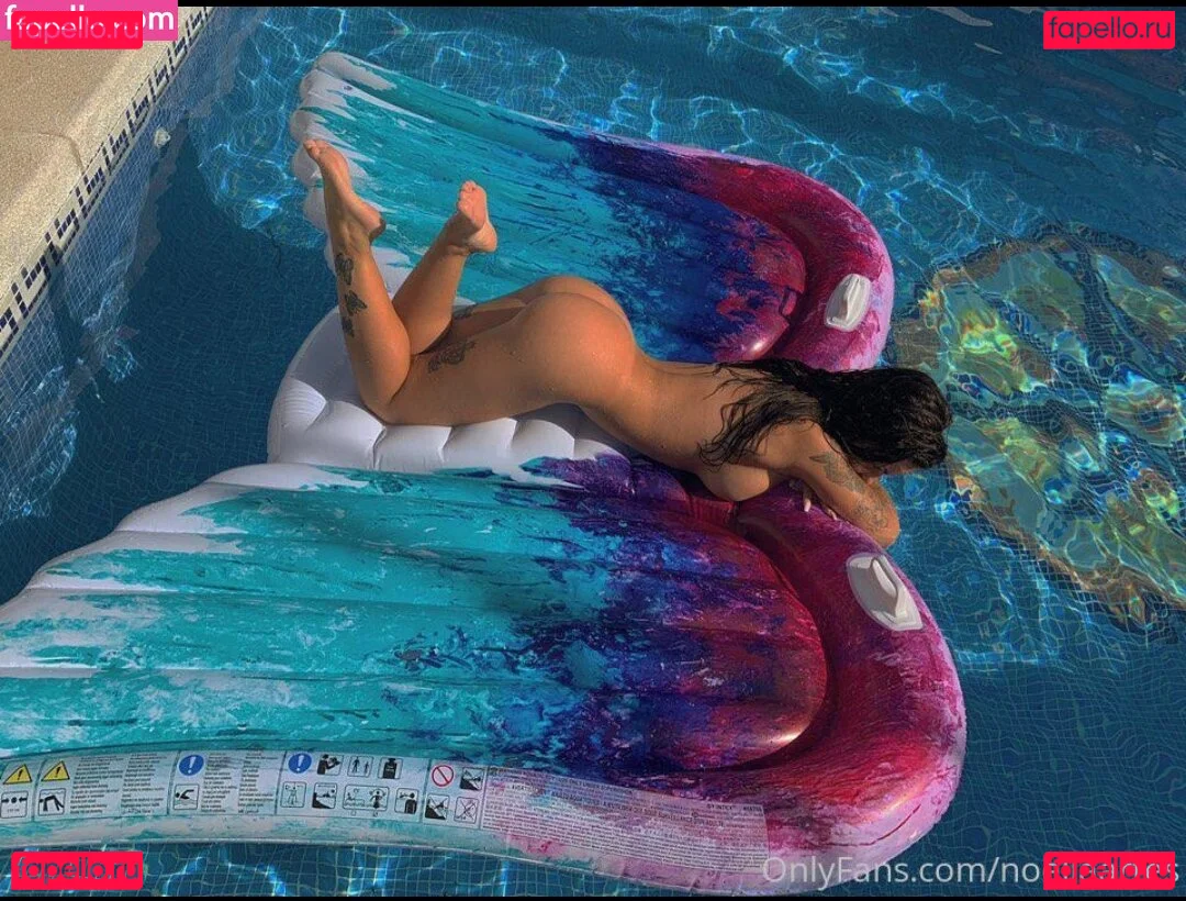 Noe Artes Onlyfans Photo Gallery 