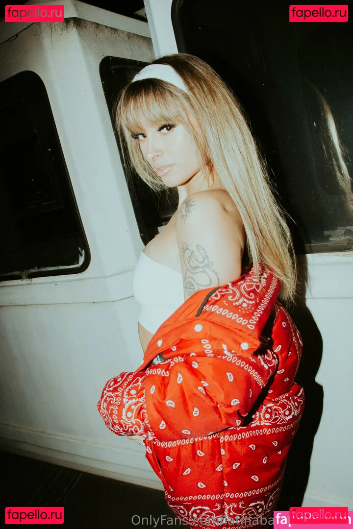 latinabaddyprincess Onlyfans Photo Gallery 