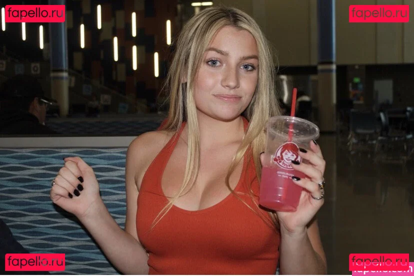 Itsadelecash Onlyfans Photo Gallery 