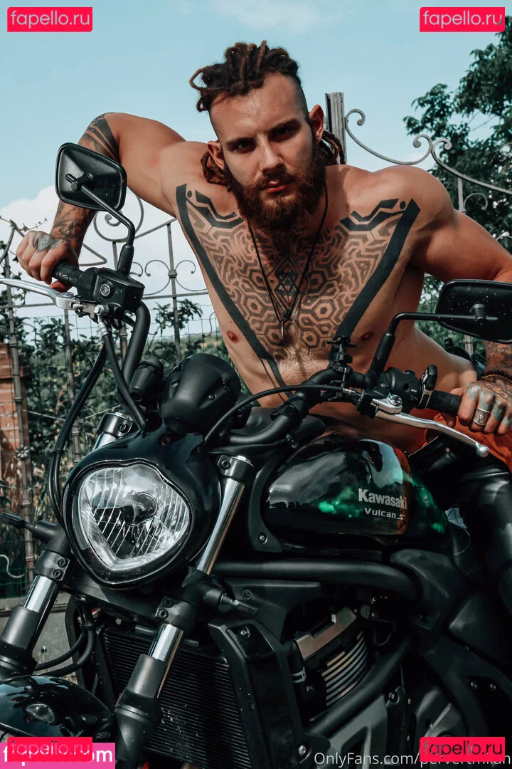 pervertmilan Onlyfans Photo Gallery 