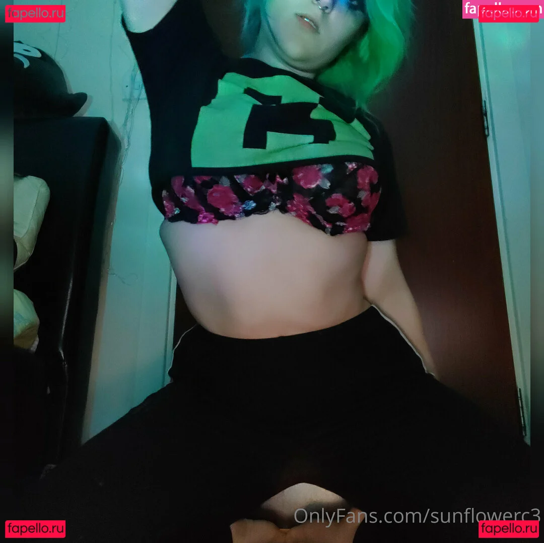 sunflowerc3 Onlyfans Photo Gallery 