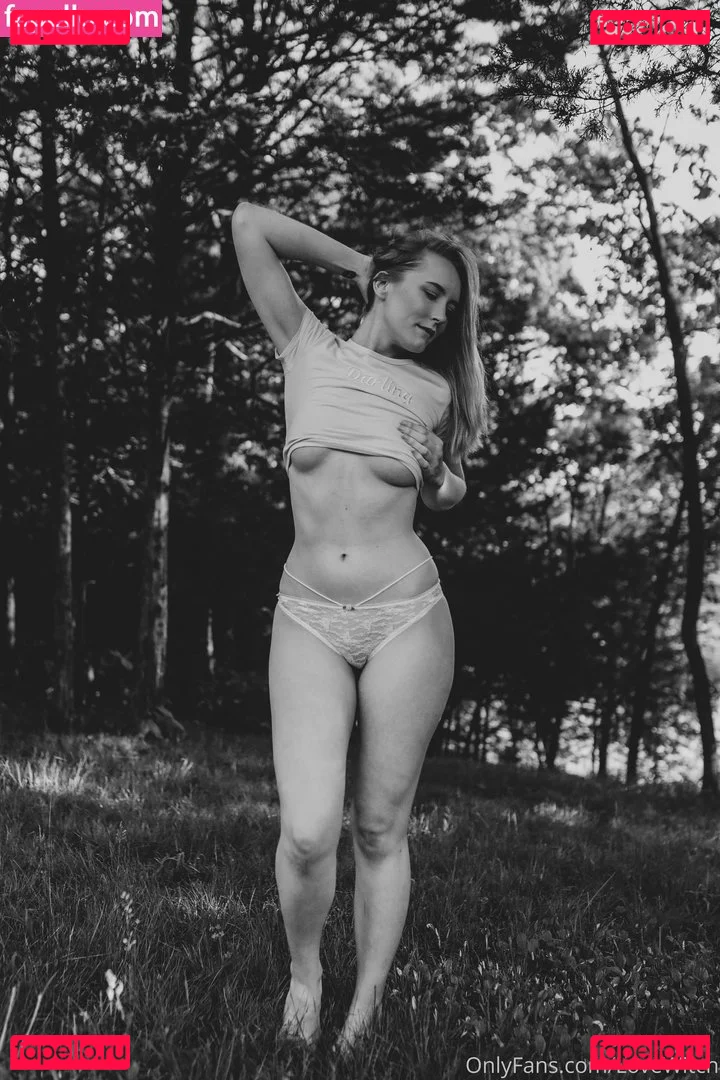 Lovewitch Onlyfans Photo Gallery 