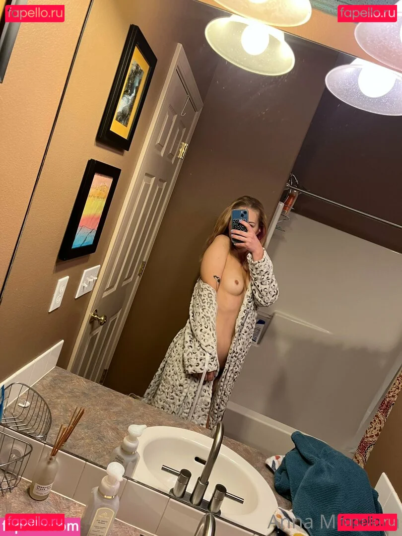 anna1001 Onlyfans Photo Gallery 