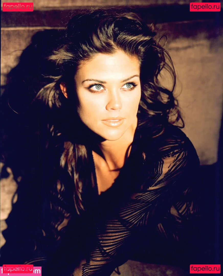 Susan Ward Onlyfans Photo Gallery 
