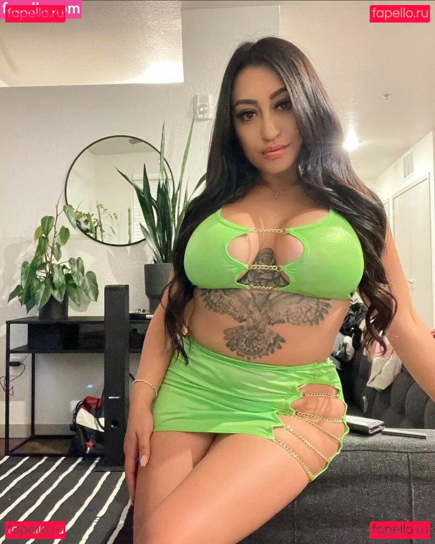 Ayla D'lyla Onlyfans Photo Gallery 