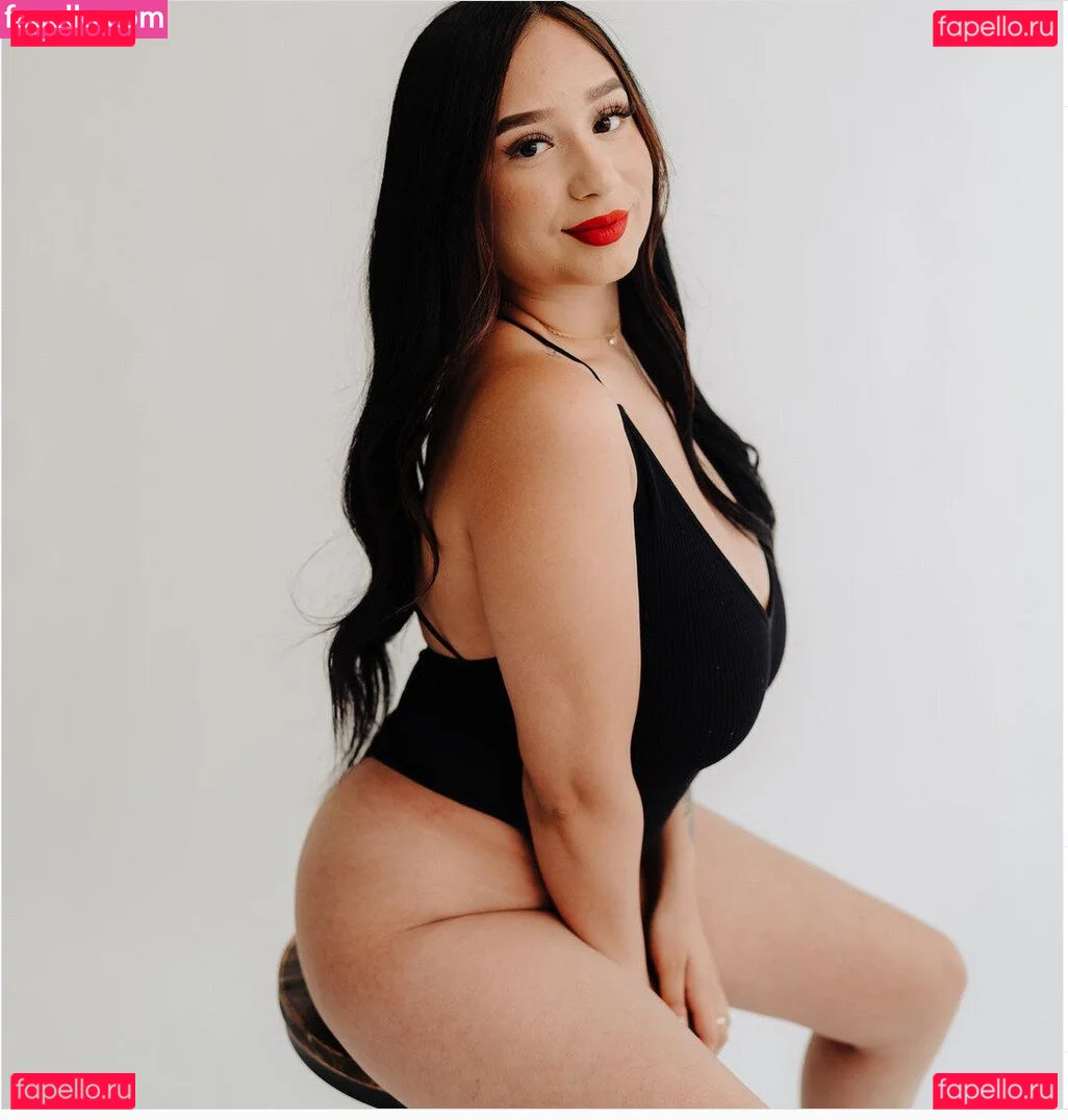 bitamartinezz Onlyfans Photo Gallery 