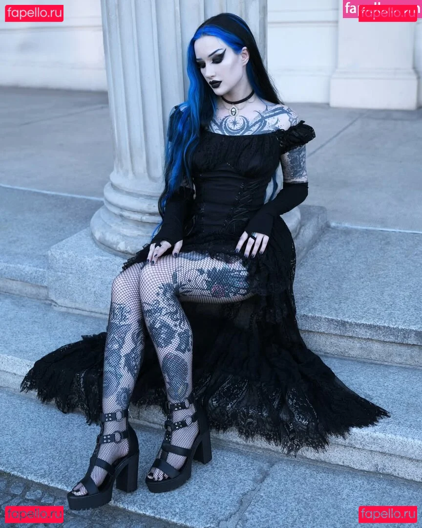 BlueAstrid Onlyfans Photo Gallery 