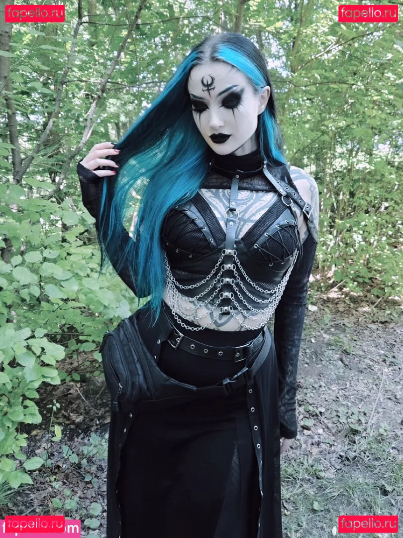 BlueAstrid Onlyfans Photo Gallery 