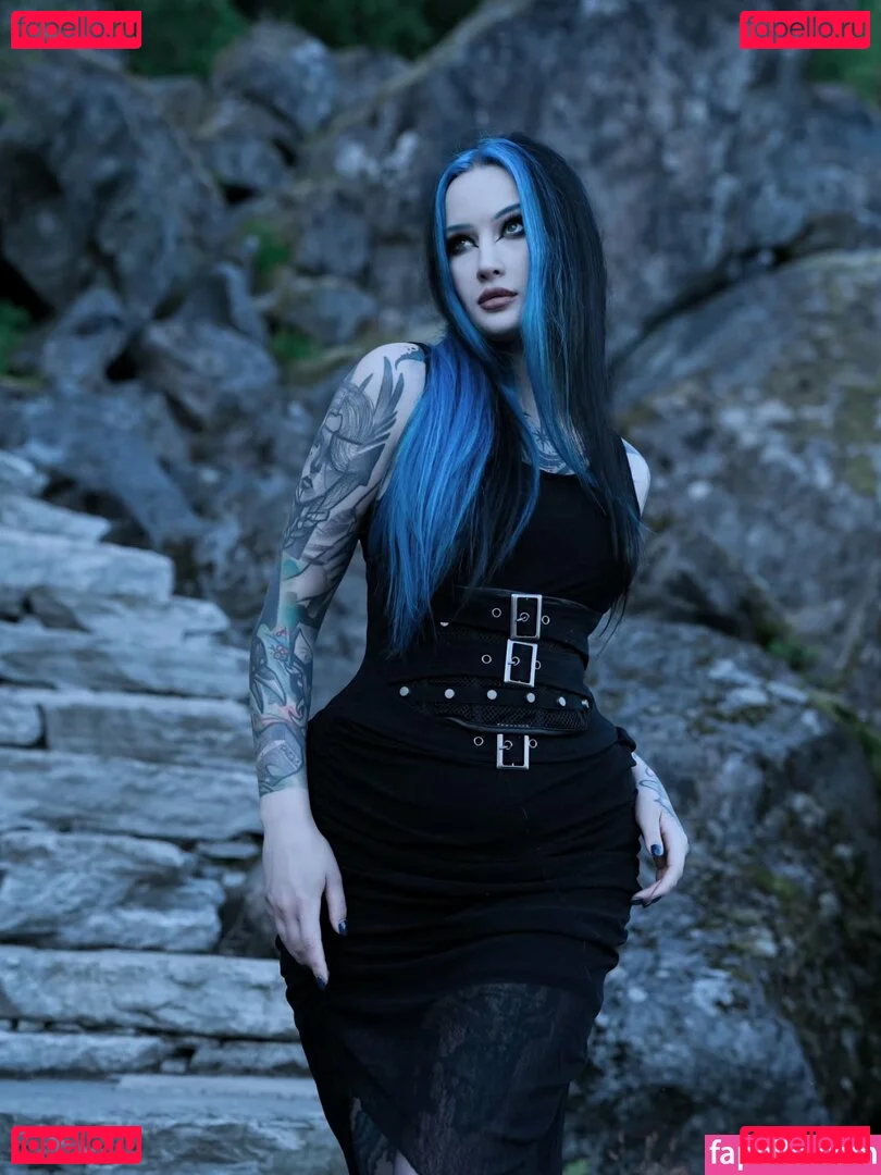 BlueAstrid Onlyfans Photo Gallery 