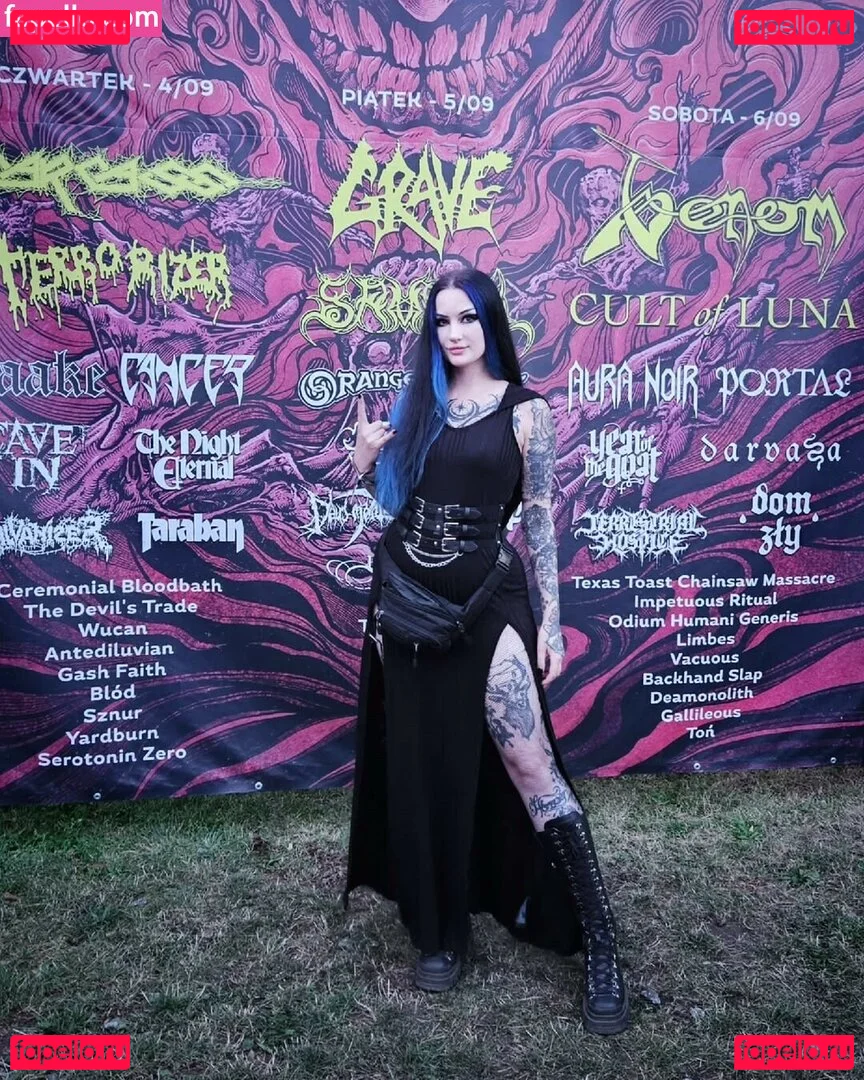 BlueAstrid Onlyfans Photo Gallery 