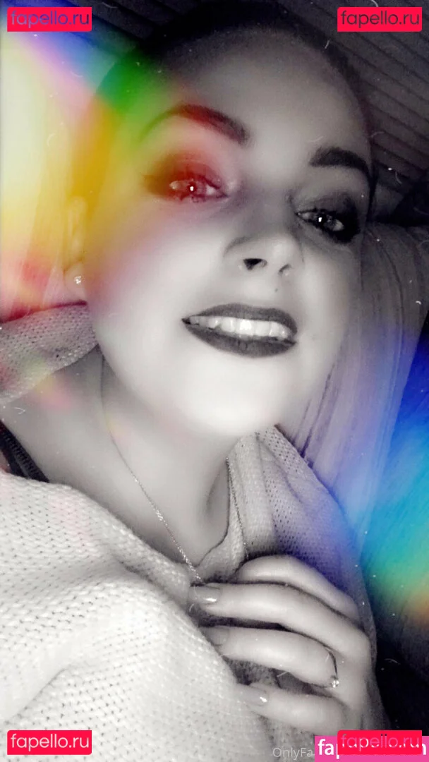 skyemoore Onlyfans Photo Gallery 