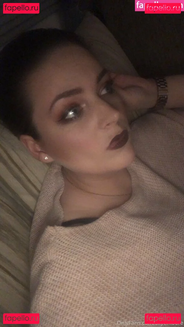 skyemoore Onlyfans Photo Gallery 