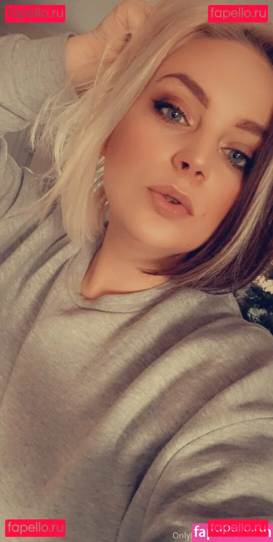 skyemoore Onlyfans Photo Gallery 