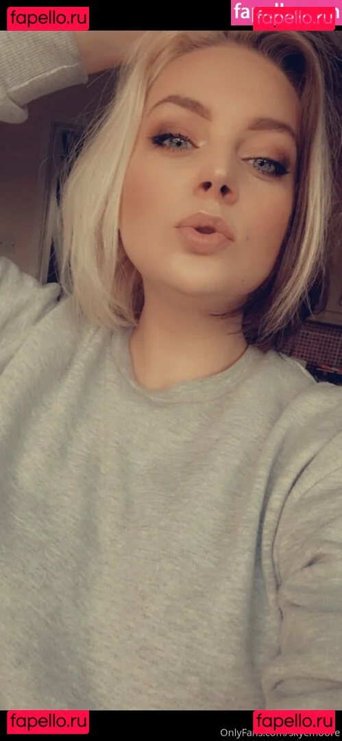 skyemoore Onlyfans Photo Gallery 
