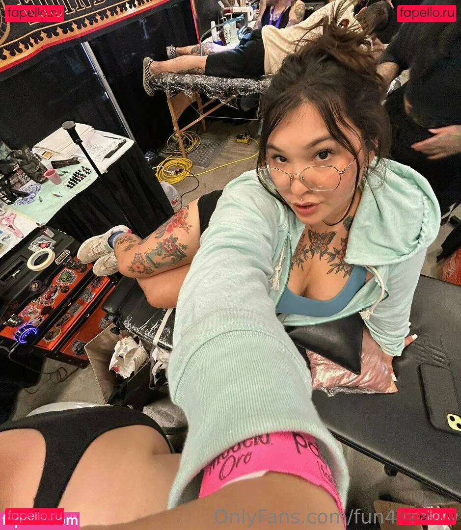 fun4lizzsfw Onlyfans Photo Gallery 