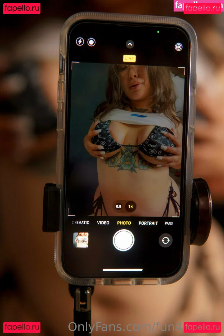 fun4lizzsfw Onlyfans Photo Gallery 